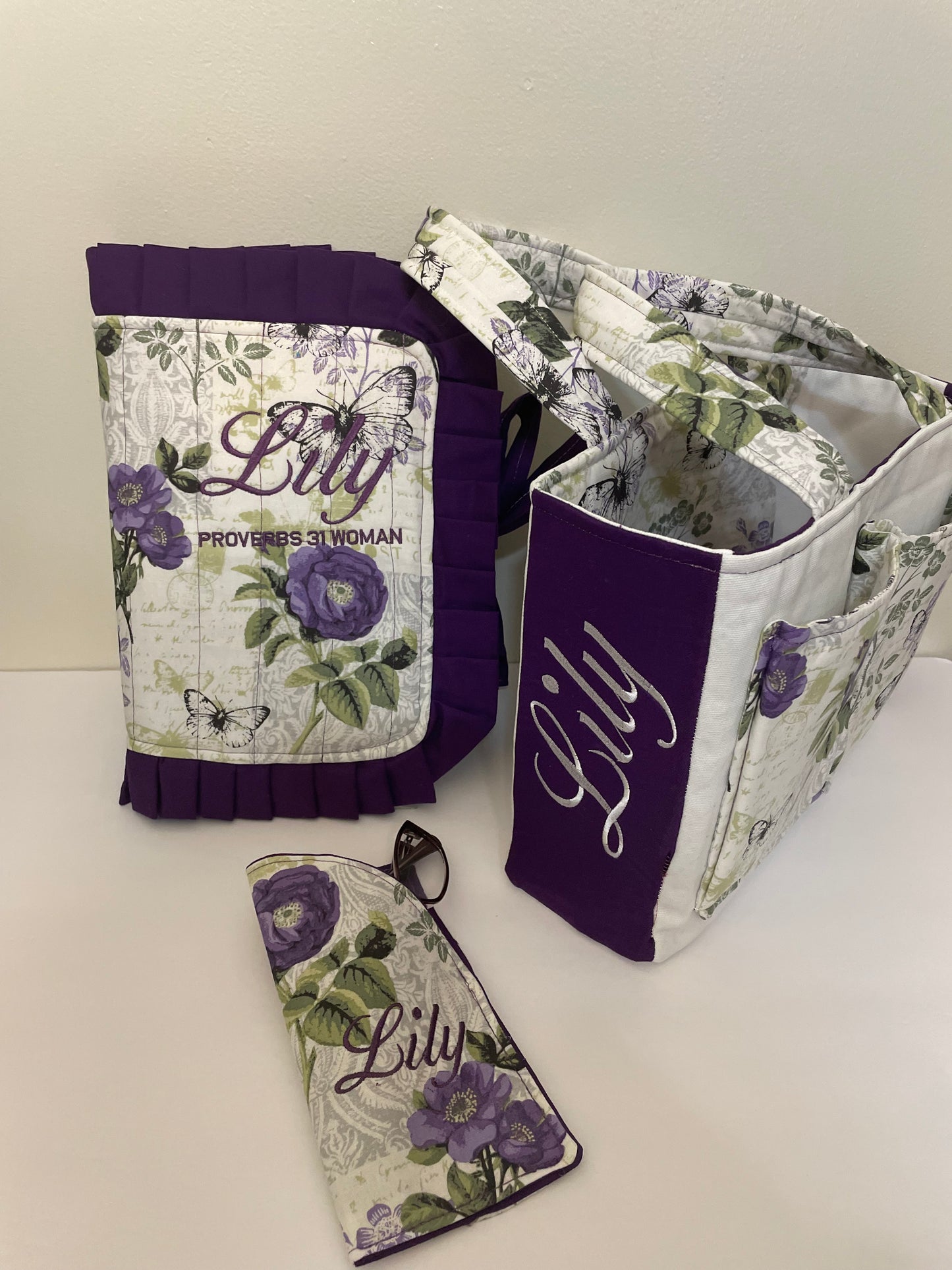 Luxury Personalized Embroidered Bible Cover